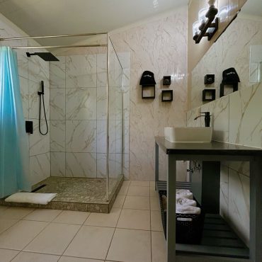 Ocean View Suites (19) Ocean View Suites (19)